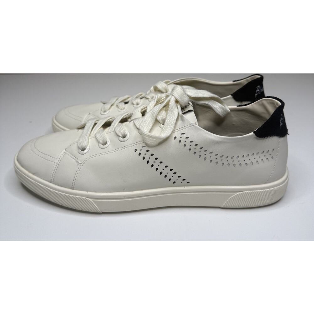 Blowfish Malibu Tanner Sneaker Womens 10M White Laser Cut Low Lace Up Casual